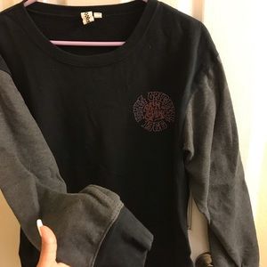 VANS SWEATER